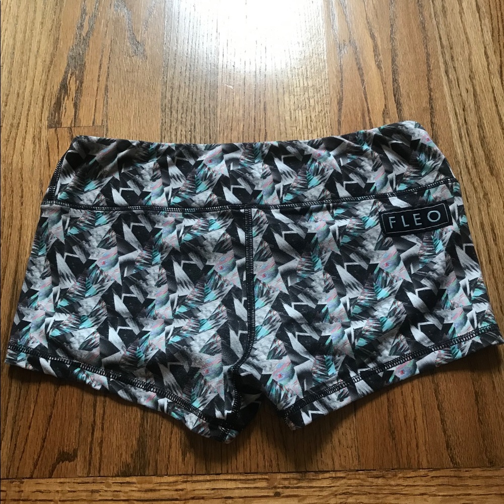 Fleo Platinum Shorts SUPER RARE